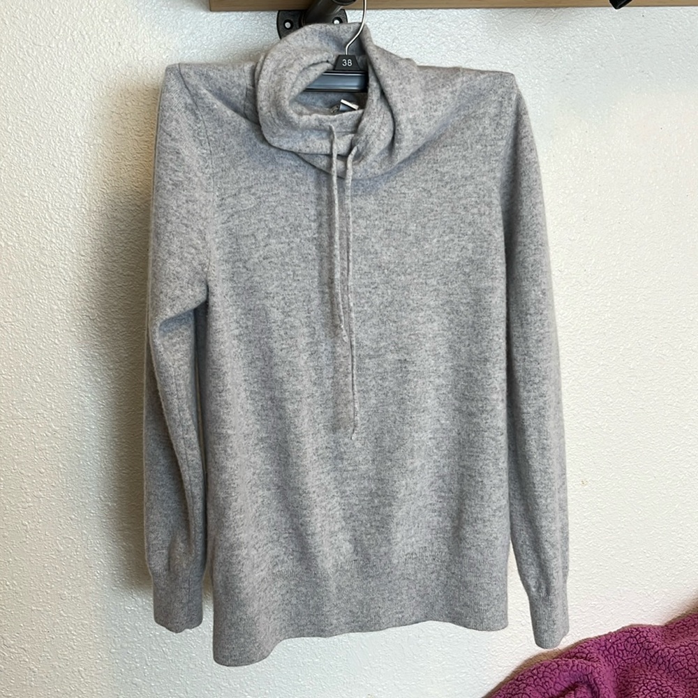 L.L. Bean 100% Cashmere Sweater Gray M Mock Cowl Neck Drawstring Ribbed Trim